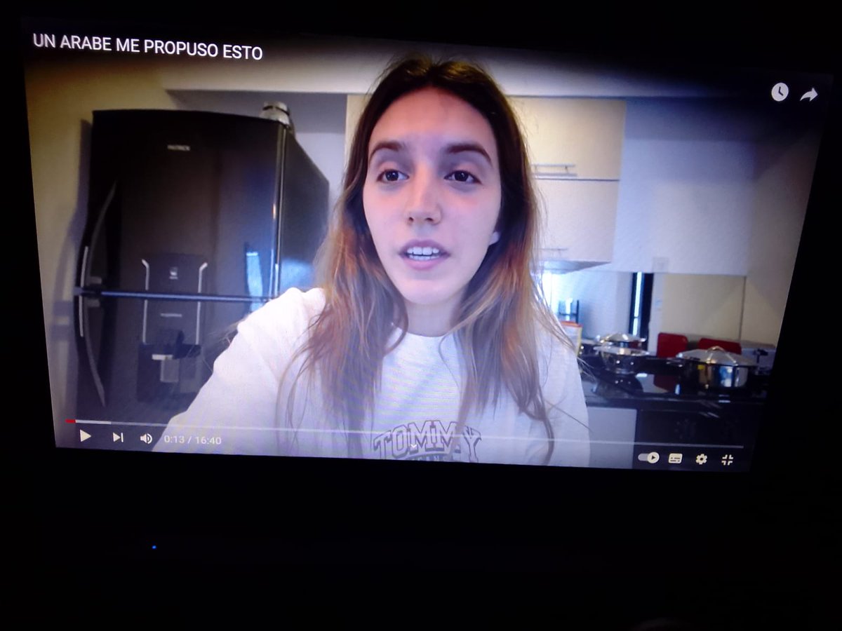 swiiftml's tweet photo. nada que un video de marti no solucione💘
#cakehouse #martibenza #rubia #youtube #fan #lgtb #siganme #qsy https://t.co/Hc0n885cAk