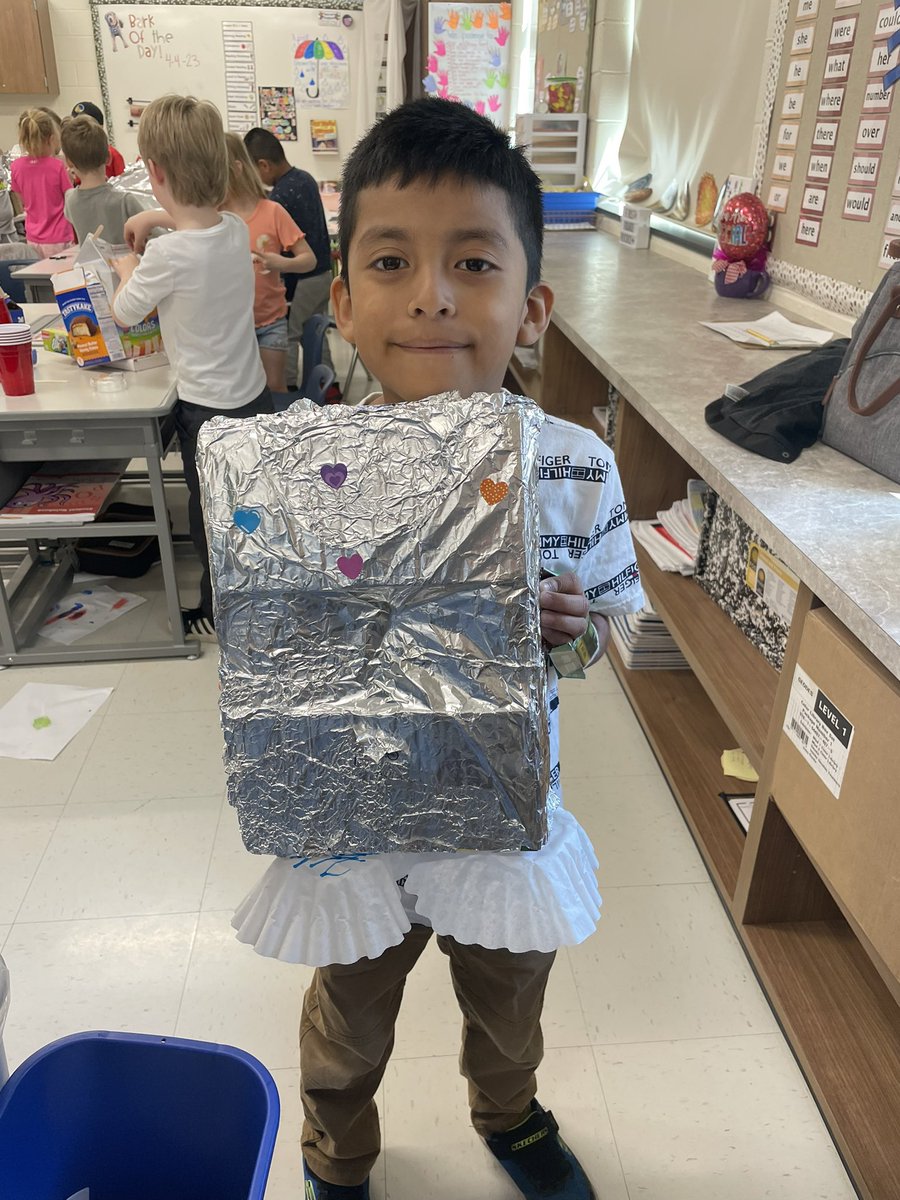 Students were given the challenge of building Mae Jemison a rocket to get to space! Students planned and made a prototype to present! 🚀☄️🪐👩🏾‍🚀 #GES