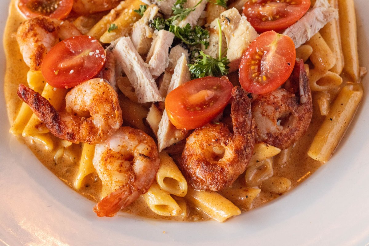 Kcelevatelife's tweet photo. Whoa 🔥  📷 Cajun Fire Pasta https://t.co/EpFgRux1fh