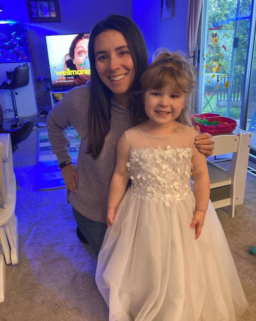 Niece appreciation post (featuring others who I also love) 💗😍 instagr.am/p/Cqq3qKMJ-JR/