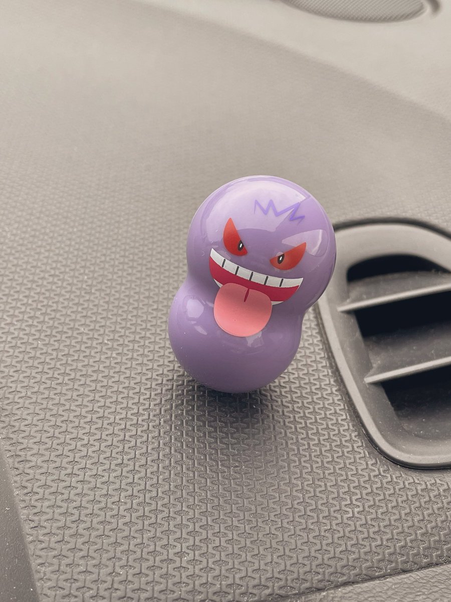 気分展開に親にコンビニ連れてってもらったら、ポケモンのおもちゃみたいなのあったで推しが出るまで買おうって思ったら一発で推しを当てました💁‍♀️✨
お疲れ様です
#ポケモン
#推しカツ