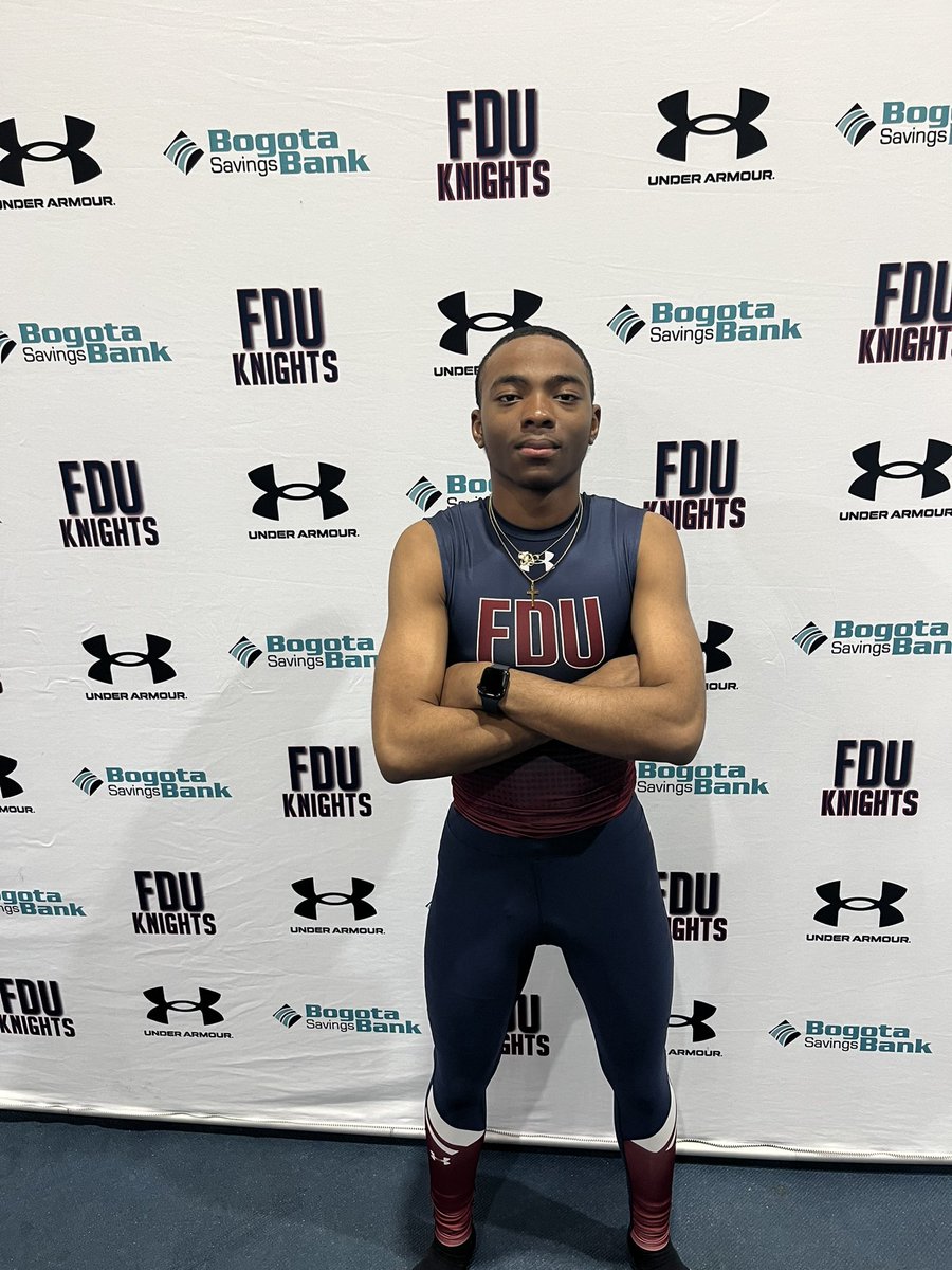 MylesTaylor23's tweet photo. Extremely Blessed to receive my first offer From Fairleigh Dickinson!!! #whynotFDU #FDUTrackandField
@StephensFDUTFXC 
@FDUKnightsXCTF https://t.co/JhvmGAorv4