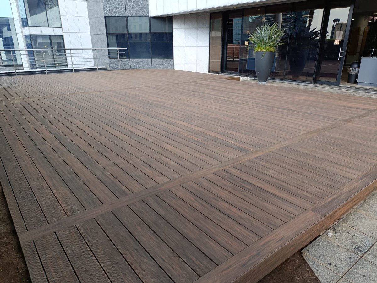 TheCompositeCo's tweet image. Supply &amp;amp; Installation of a new Composite Deck.

📍 Sandton, Gauteng.
🎨 Antique Brown

Contact us today for your free quotation ⤵

📲 +27 10 025 3559
📩 Quote@thecompositecompany.co.za
🌐 thecompositecompany.co.za
.
#deck #compositedecking #wpcdecking #wpcsupplier