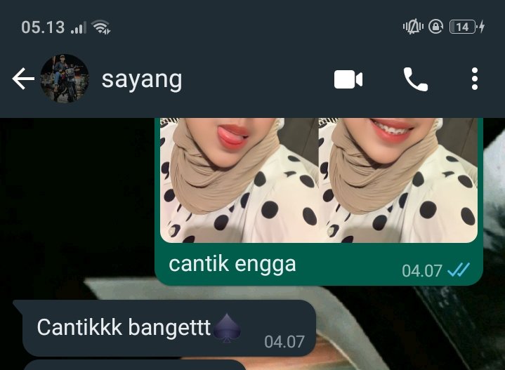 secr3tmel's tweet photo. meni lucu punya pacar teh https://t.co/J7O1CKYoTi