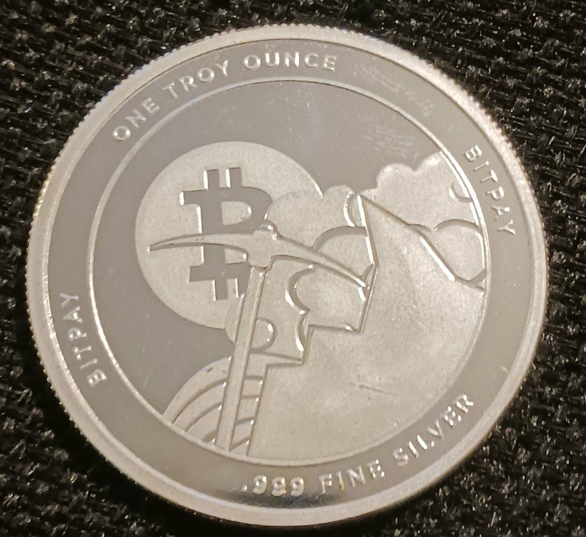 chadwicksirnio's tweet photo. After much deliberation the CFA'S have decided to obtain a #Bitcoin   ! Prepare for the future now because its coming quickly. #innovation #evolutionofmoney @saifedean #diversification #silver #FutureWithHope #investment @APMEX #hardmoney #Bitcoinnotcrypto @elonmusk https://t.co/GVrbK1ZV25