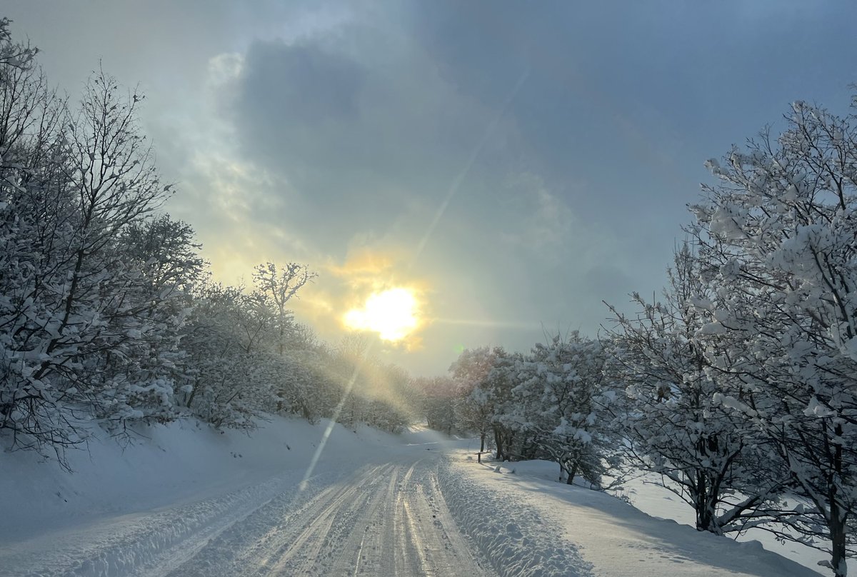 buzdanmavi's tweet photo. Boşa harcanan manzaralar. https://t.co/SCtdcykBWl