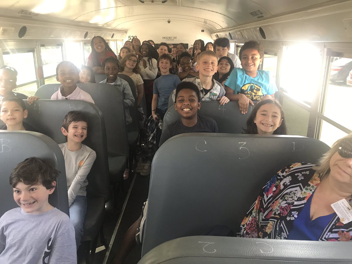 vbHolland's tweet photo. The 3rd graders enjoyed a field trip to the @SandlerCenter to see the Tidewater Wind’s Production of Pinocchio. @VBTitleI @MrsKarenBennett @MrsTessMagee @vbschools @MMVanAllen2 https://t.co/kle7G7UXmY