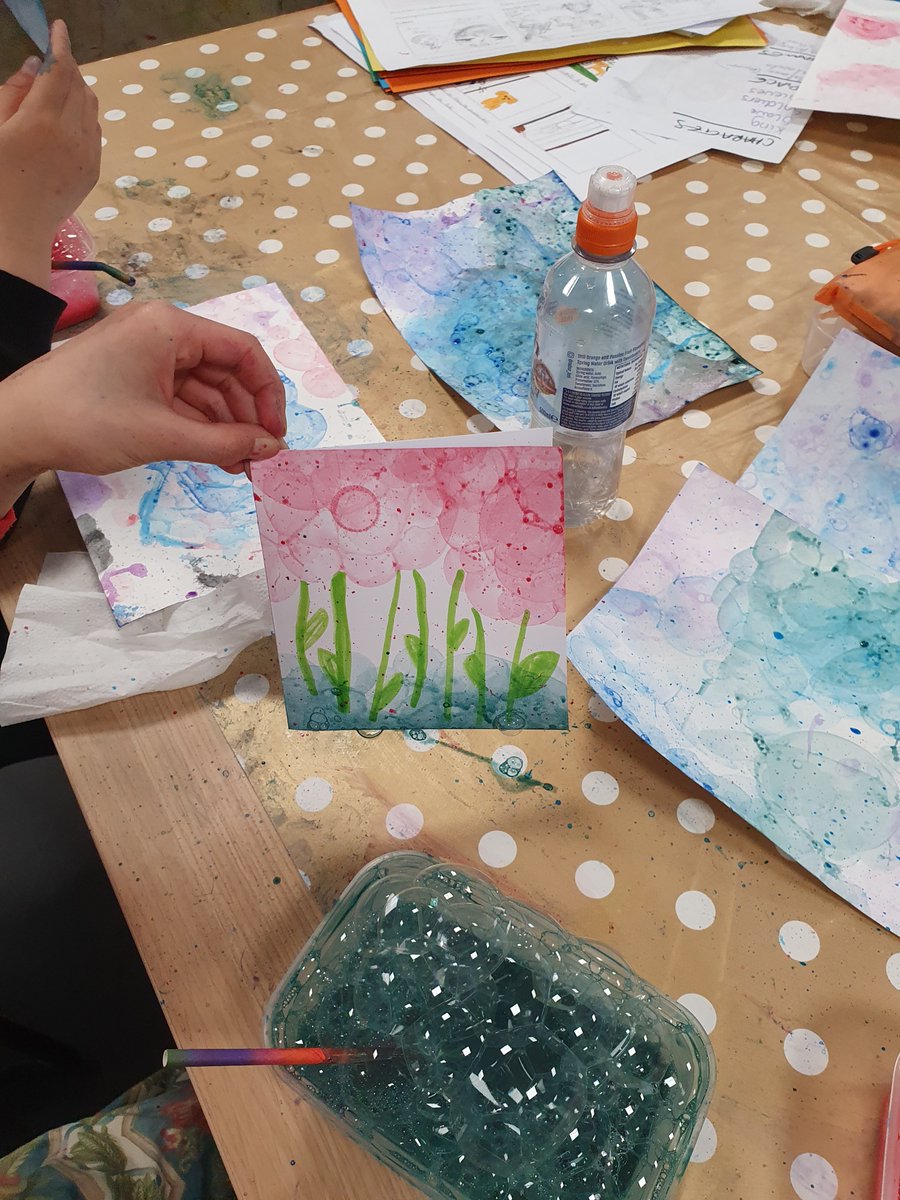 tramosekongoart's tweet image. Storyboard and bubble painting with Beth from Creative City at the Eastern Holidays Activities at Gorton Library.

#easternholidays #creativeworkshop #gortonlibrary