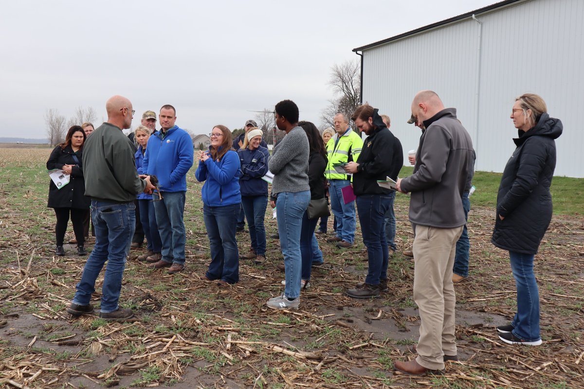 K3SWCD's tweet photo. We had a great turnout for our #Ag #Conservation Tour yesterday! Attendees were able to meet local #farmers and observe farm solutions that reduce #erosion, increase #soil health, and keep nutrients out of waterways. Thank you to those who volunteered to present on these topics. https://t.co/32KlkvMPZ9