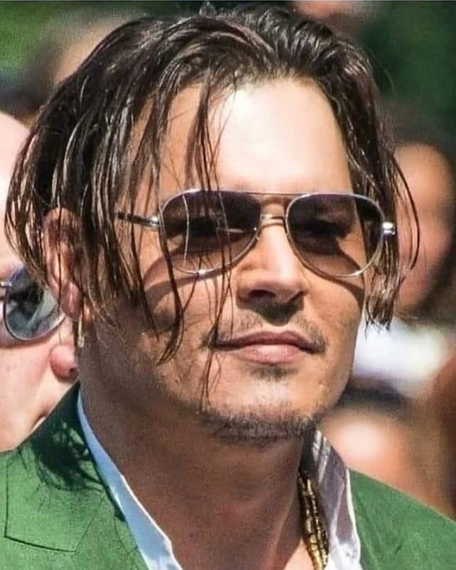 JohnnyDeppLoveo tweet picture