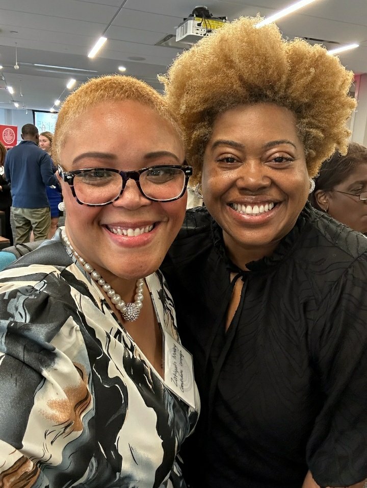 melissa4philly's tweet photo. I thank God! I'm officially off of crutches! Thank you @GlobalPhila What an amazing honor to share space, discuss, prioritize and strategize the necessity of local and global connections. #Godisamazing #melissaforthepeople #gowiththefro #CityCouncilAtLarge #healingphilly https://t.co/2W1N03SjqL