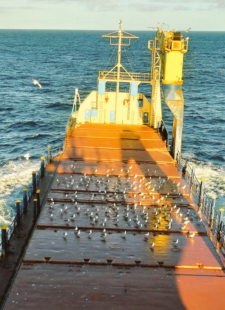 трудное надо преодолеть. А за ним будет ясный ден.