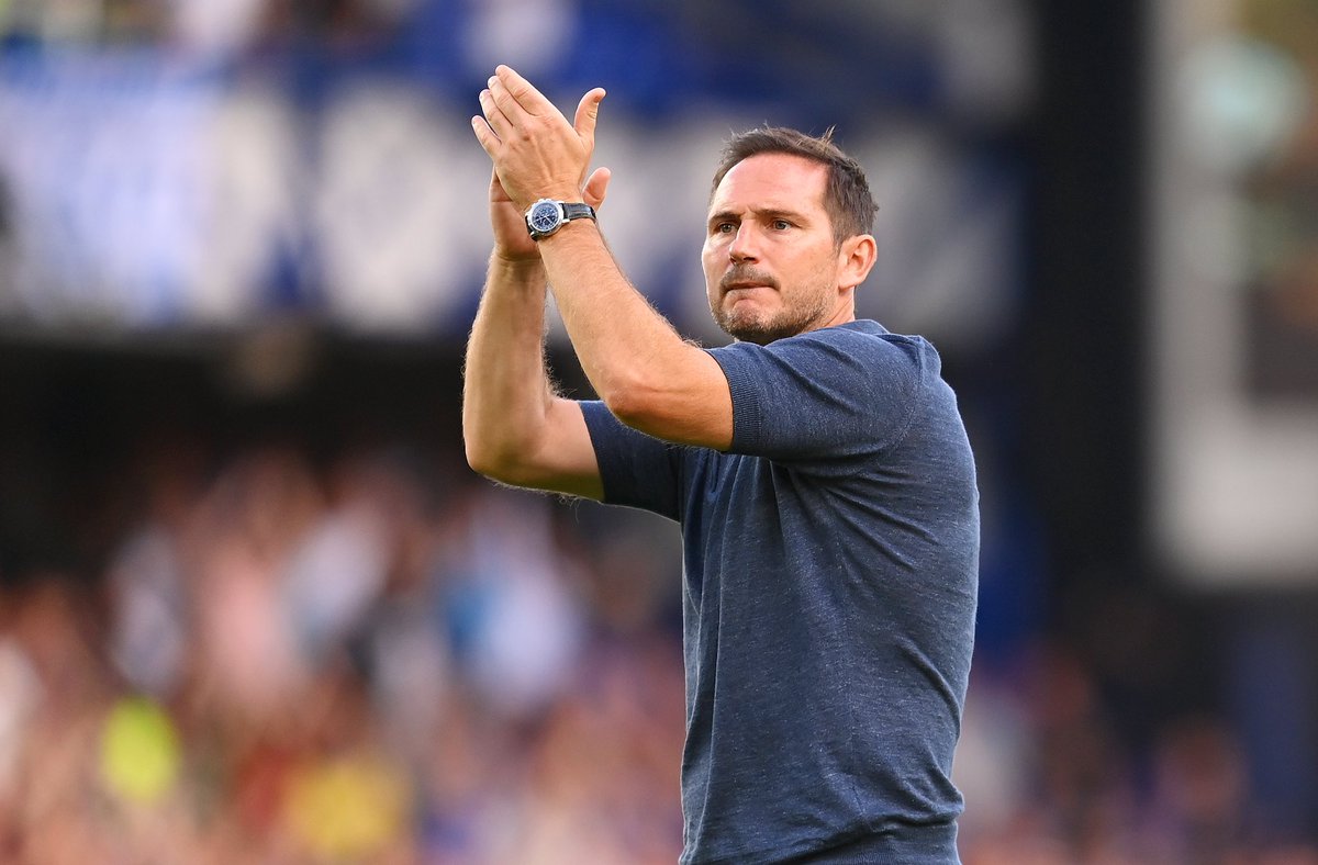 FabrizioRomano's tweet photo. Frank Lampard, open to accept Chelsea job until June — discussions with the representatives are already advanced. 🚨🔵 #CFC

Final green light up to Chelsea owners.

ℹ️ Chelsea have new round of talks already scheduled with Nagelsmann, Liis Enrique and long term job candidates. https://t.co/do0XcHqAZG