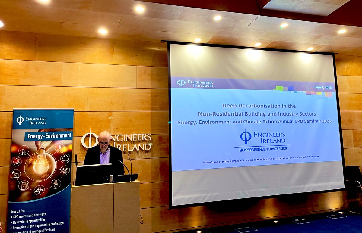 Siobhán McHugh tweet media