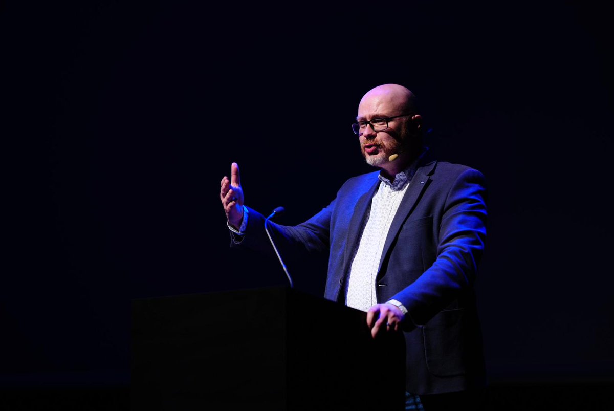 "C'est ensemble que nous devons relever les grands défis économiques, sociaux et environnementaux" 

Discours de clôture par notre Secrétaire général <a href="/ArnaudDeplae/">Arnaud Deplae</a> 

#RéceptionAnnuelle #UCM