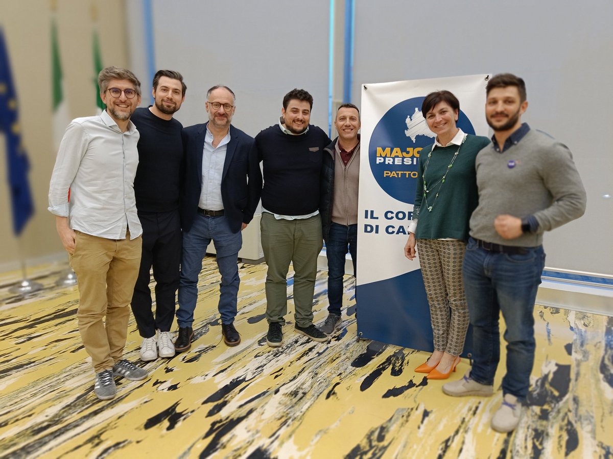 #VoltLombardia con gli eletti
<a href="/luca_paladini4/">Luca Paladini</a> <a href="/michelapalestra/">Michela Palestra</a> al #Pirellone per la lista #PattoCivico <a href="/pfmajorino/">Pierfrancesco Majorino</a> 
progettiamo insieme i prossimi 5 anni di legislatura in Lombardia