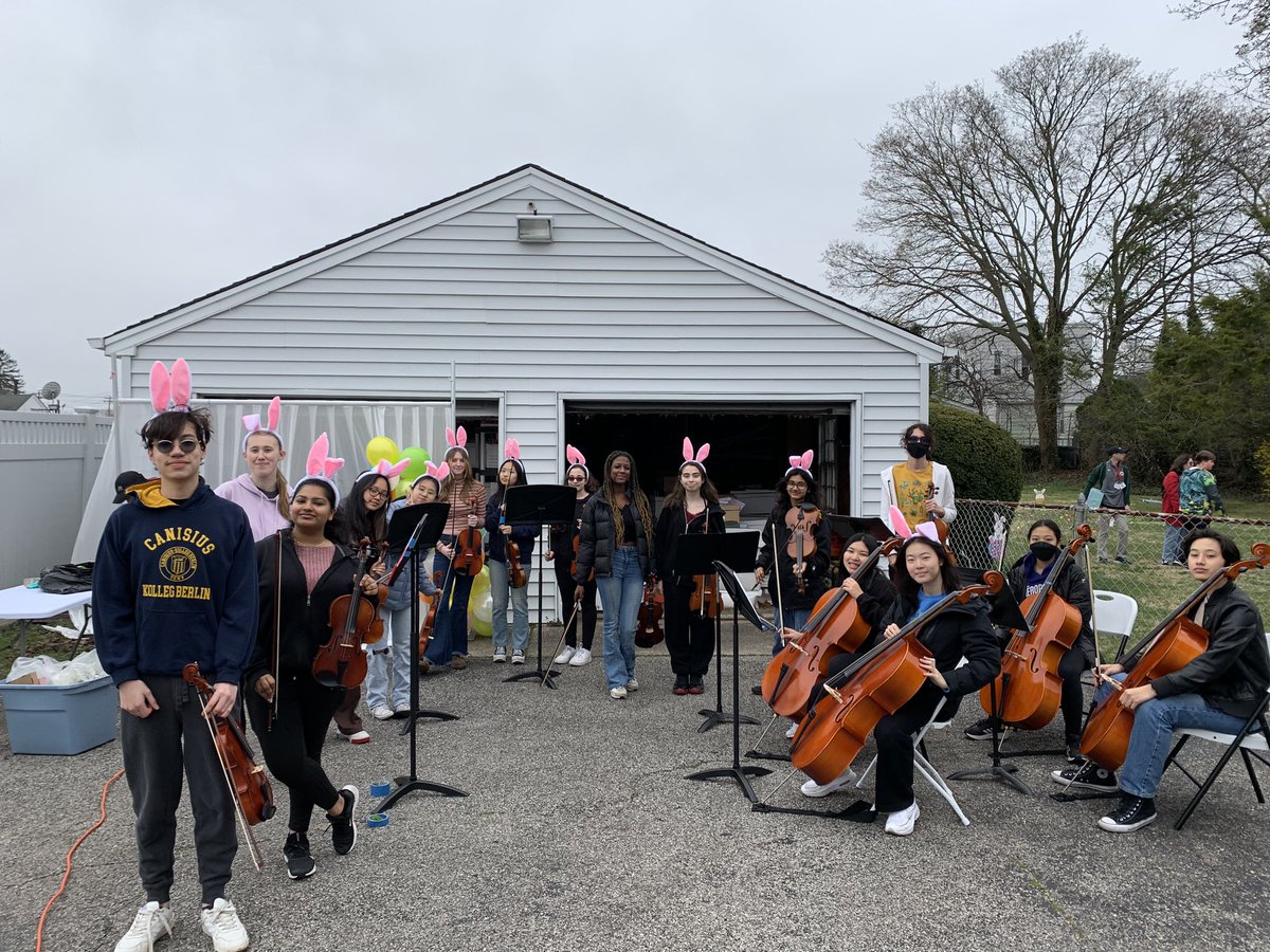 MHS String Ensemble performing a community Easter Egg Hunt !#MineolaProud