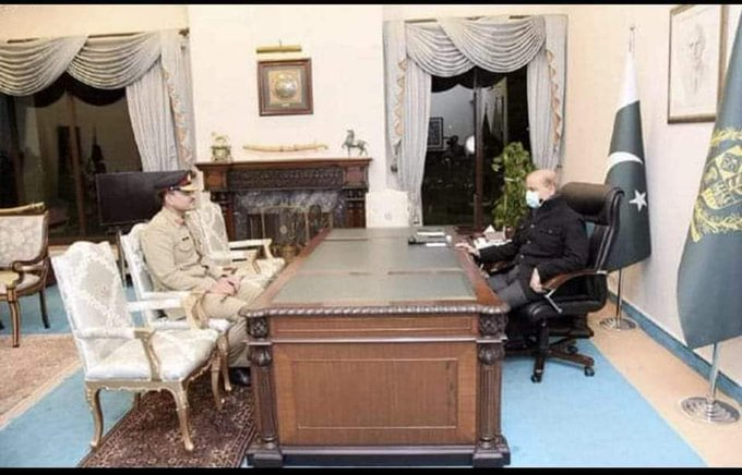 Professor Sundas (I Stand With Civil Supremacy) tweet media