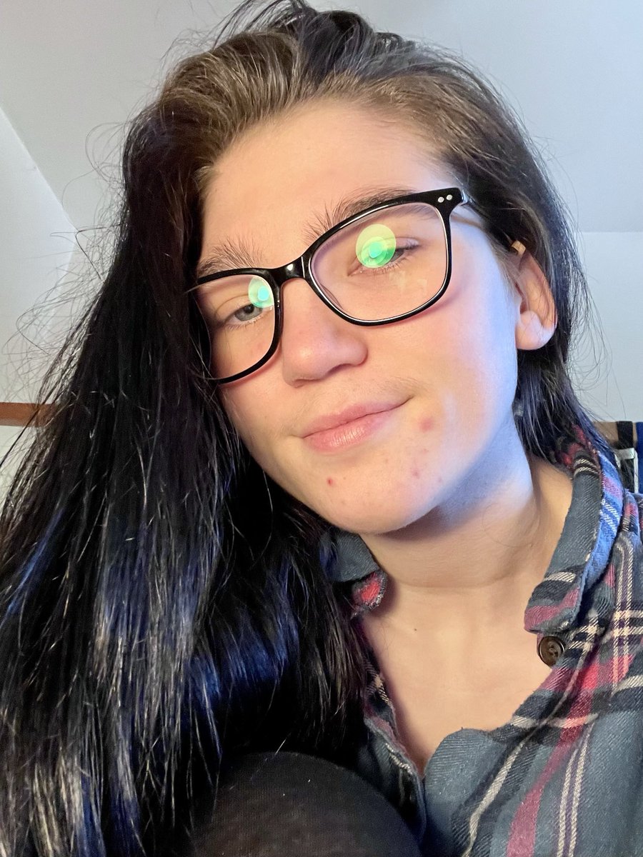 Mar 🐈‍⬛ On Twitter My Huge Ass Glasses 🏻 