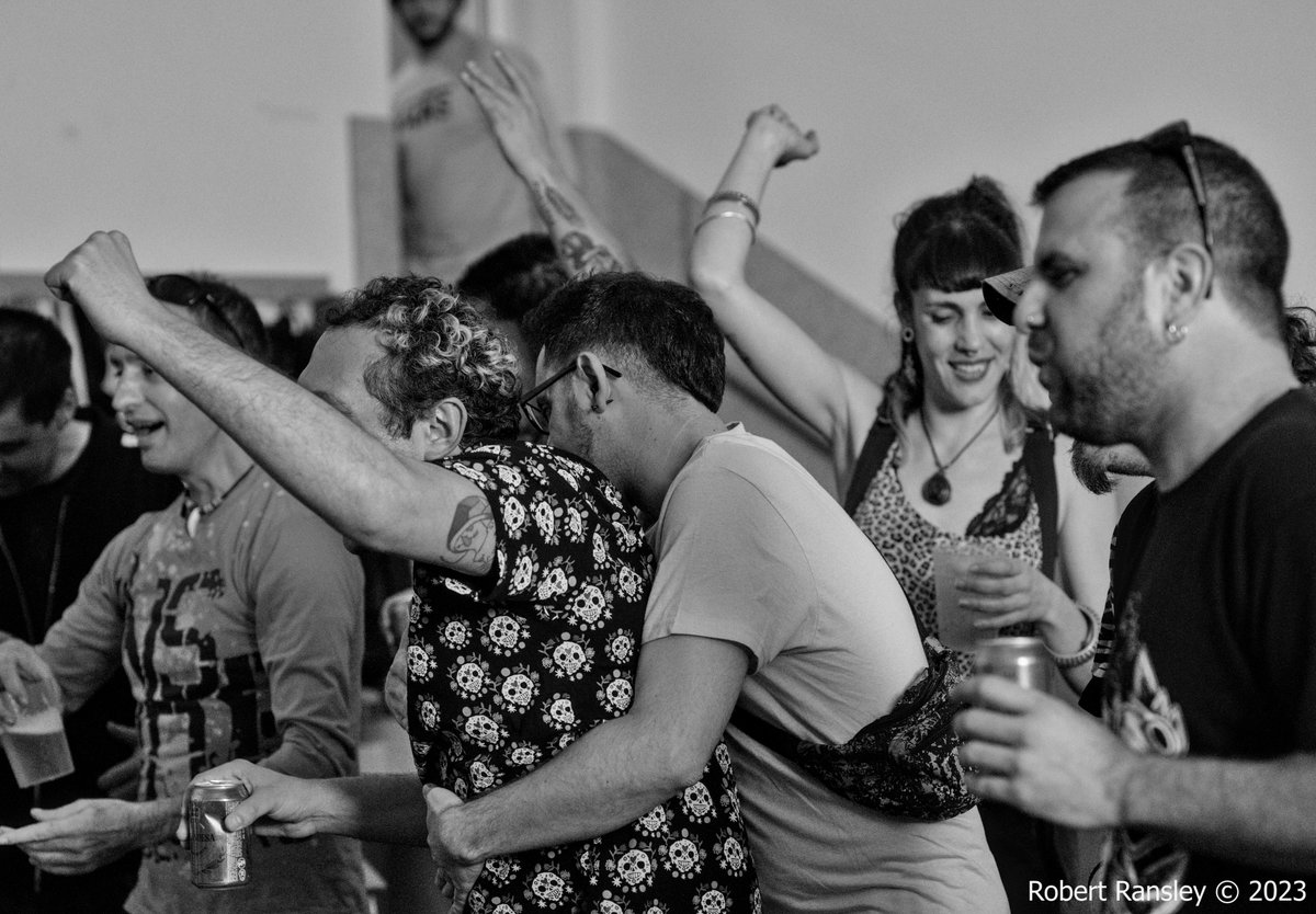 ranzelrob's tweet photo. ¿Alguien dijo fiesta? https://t.co/rtUrjRCCmZ
#fotografiaeventos #eventos #fotografiafiestas #byn #blancoynegro #calle #streetphotography #fotografiastreet #goodtimes #party #eventphotography #fotografoeventos #fotografo #fotos #blackandwhite #nikonambassador #fiestaymusica https://t.co/5Jzsk7UIlo