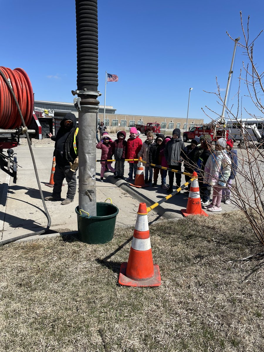 Cold, but FUN day at Vehicle Day! Thanks to all those who brought vehicles and organized it! The first graders 💙it! <a href="/PCElemSchool/">PC Elementary School</a> <a href="/Lakeviewhigh/">Lakeview High School</a> #lakeviewvikes
