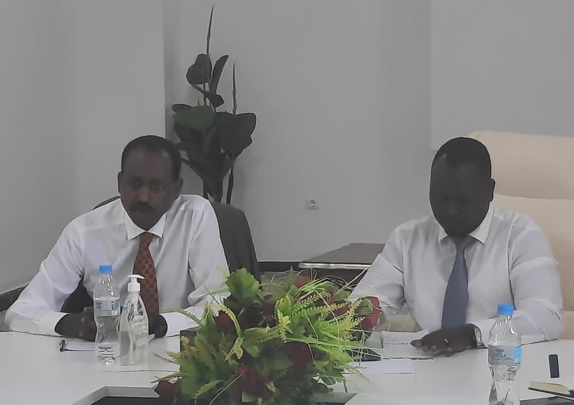 TToga9's tweet image. Had very informative n  fruitful roundtable on DDR n NRC #Asosa in z presence of HE Ashadeli Hassan, President of BGNRS, n his cabinet members. Very useful inputs n information have been collected that will be included in action plan. Agreed to maintain regular communication.
