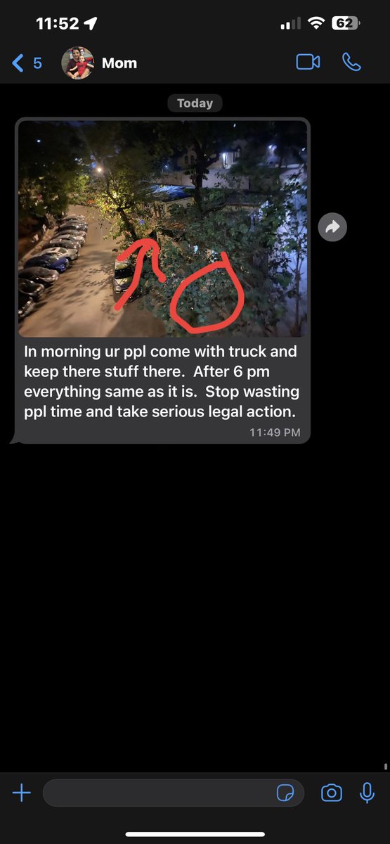 Da1GowaliaTank's tweet photo. @UghadeSharad what is response to this. You wasted your time &amp; #citizen tax paying money this morning. WHAT IS YOUR RESPONSE TO THIS PHOTO &amp; #EVIDENCE OF NO ACTION. #encroachers sleeping on footpath with all their belongings. @IqbalSinghChah2 you have to respond. @DGPMaharashtra https://t.co/lsgvdcChTx