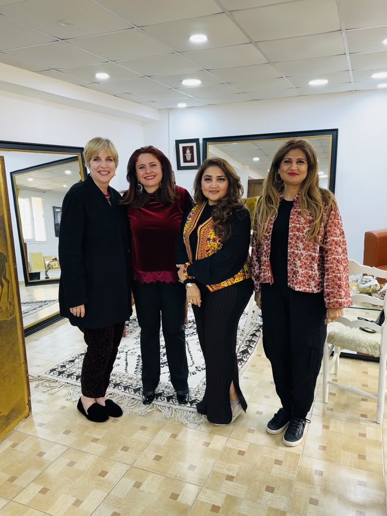 Huma Adnan tweet media