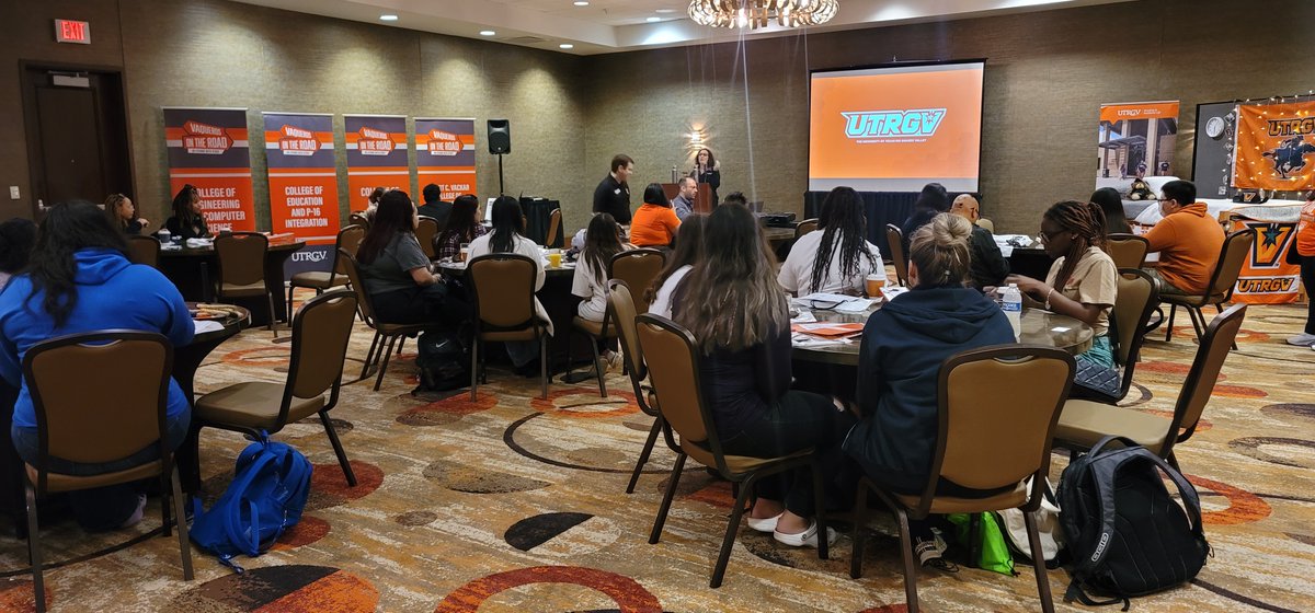 Juniors had such a blast learning all about UTRGV last week at Vaqueros on the Road in Downtown Houston! <a href="/utrgv/">UTRGV</a> <a href="/SheldonISD/">Sheldon ISD</a> <a href="/ECHS_SheldonISD/">Sheldon ECHS</a> @KHSPanthers