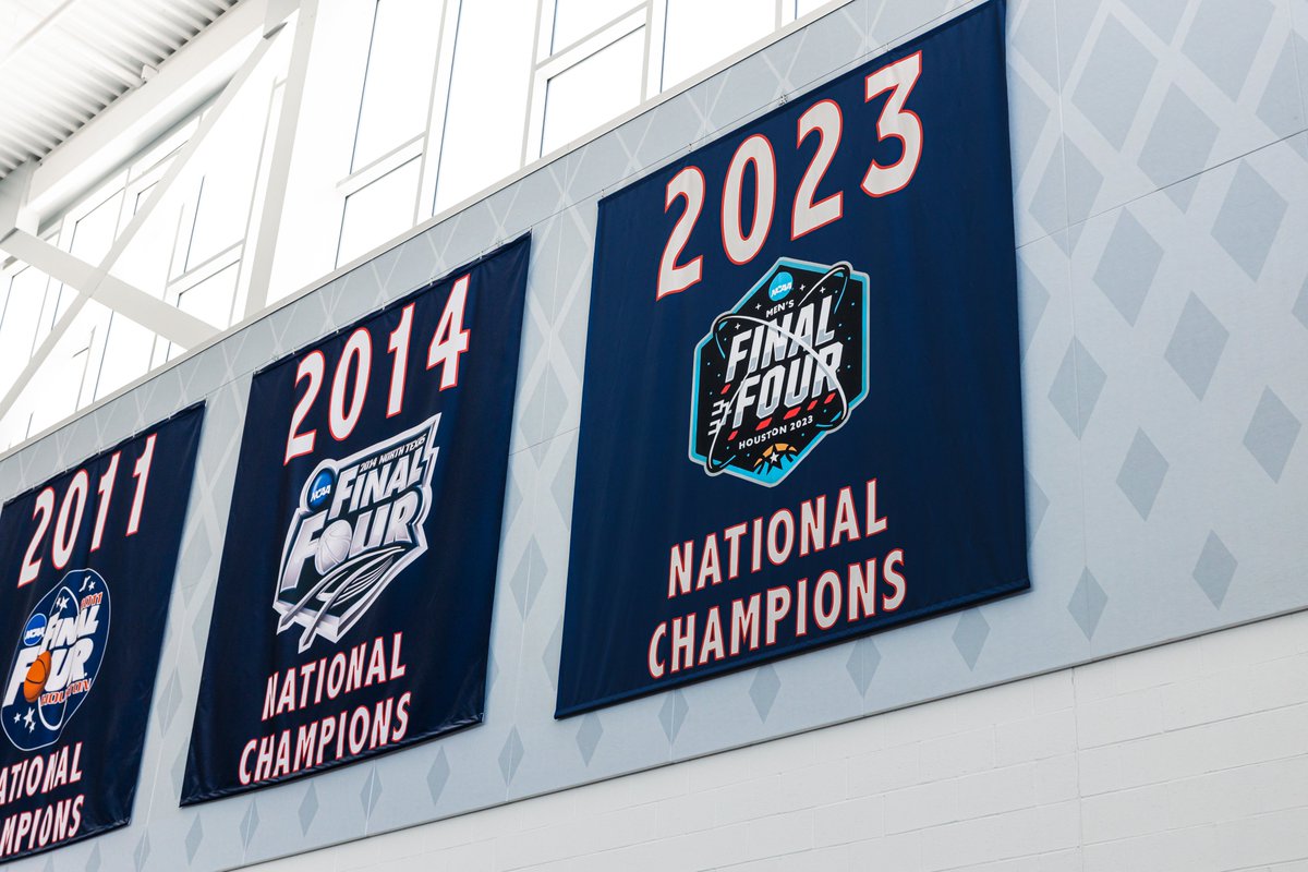 UConnHuskies's tweet photo. Did some redecorating for the 5x Champs 🏆

#HU5KIES | @UConnMBB https://t.co/kJAIyKa9VB