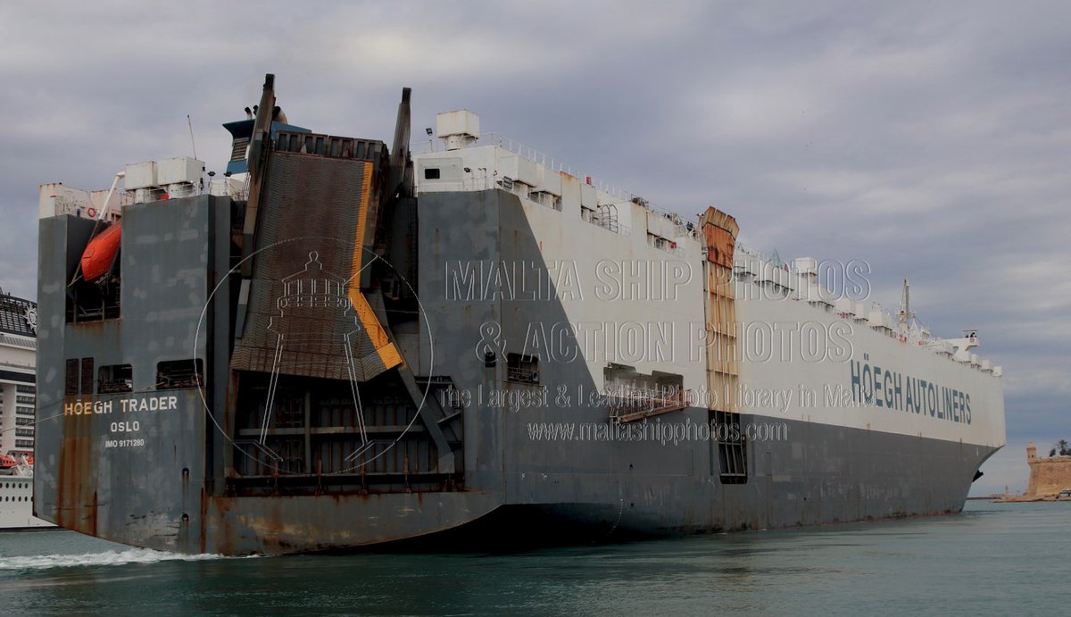Shipguru's tweet image. #HoeghAutoliners #PCTC #HOEGH_TRADER #leaving #grandharbourmalta - 05.04.2023  -  maltashipphotos.com - NO PHOTOS can be used or manipulated without our permission