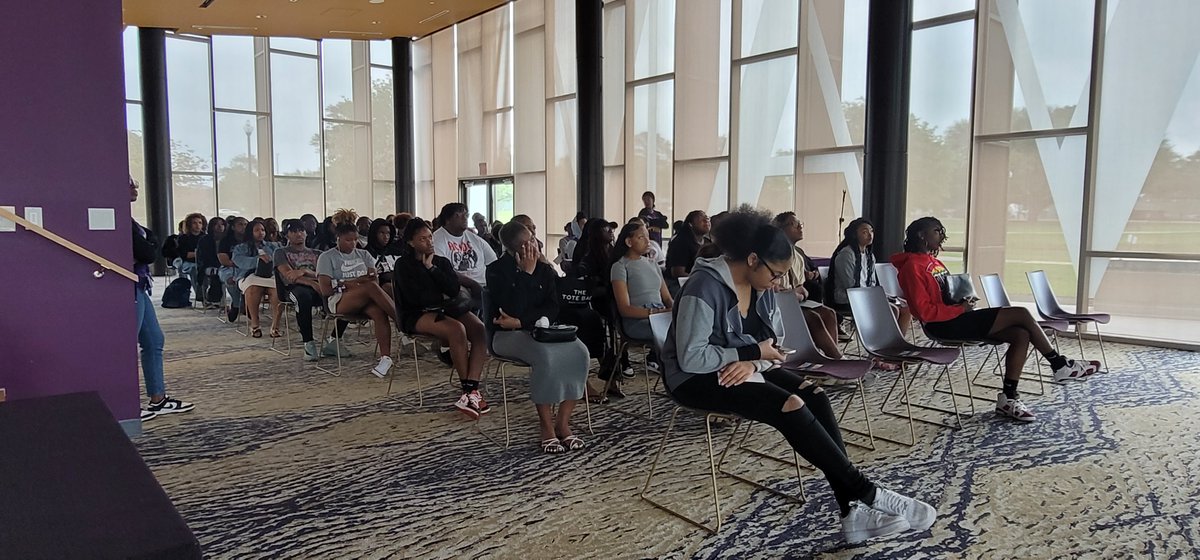 Students were excited to visit the campus of <a href="/PVAMU/">Prairie View A&M</a> yesterday. They are ready to be PV Panthers! <a href="/SheldonISD/">Sheldon ISD</a> @KHSPanthers <a href="/ECHS_SheldonISD/">Sheldon ECHS</a>