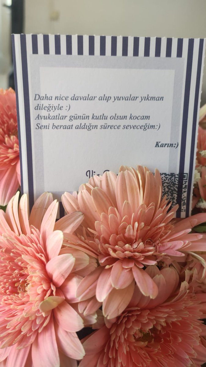 Eşimin lawyer gününü nasıl mı kutladım :)