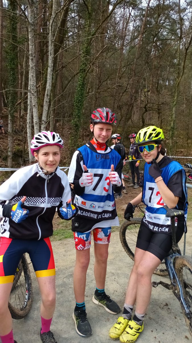 VTT ACADÉMIQUES @ASBALZAC CHAMPION de L'Académie de Caen 🥇 à Domfront en équipe établissement et en sport partagé. Équipes mixtes sur les activités de Trial, cross et enduro. Bravo à tous ainsi qu'aux jeunes officiels. Direction les championnats de France VTT 🇨🇵 #UNSS #VTT