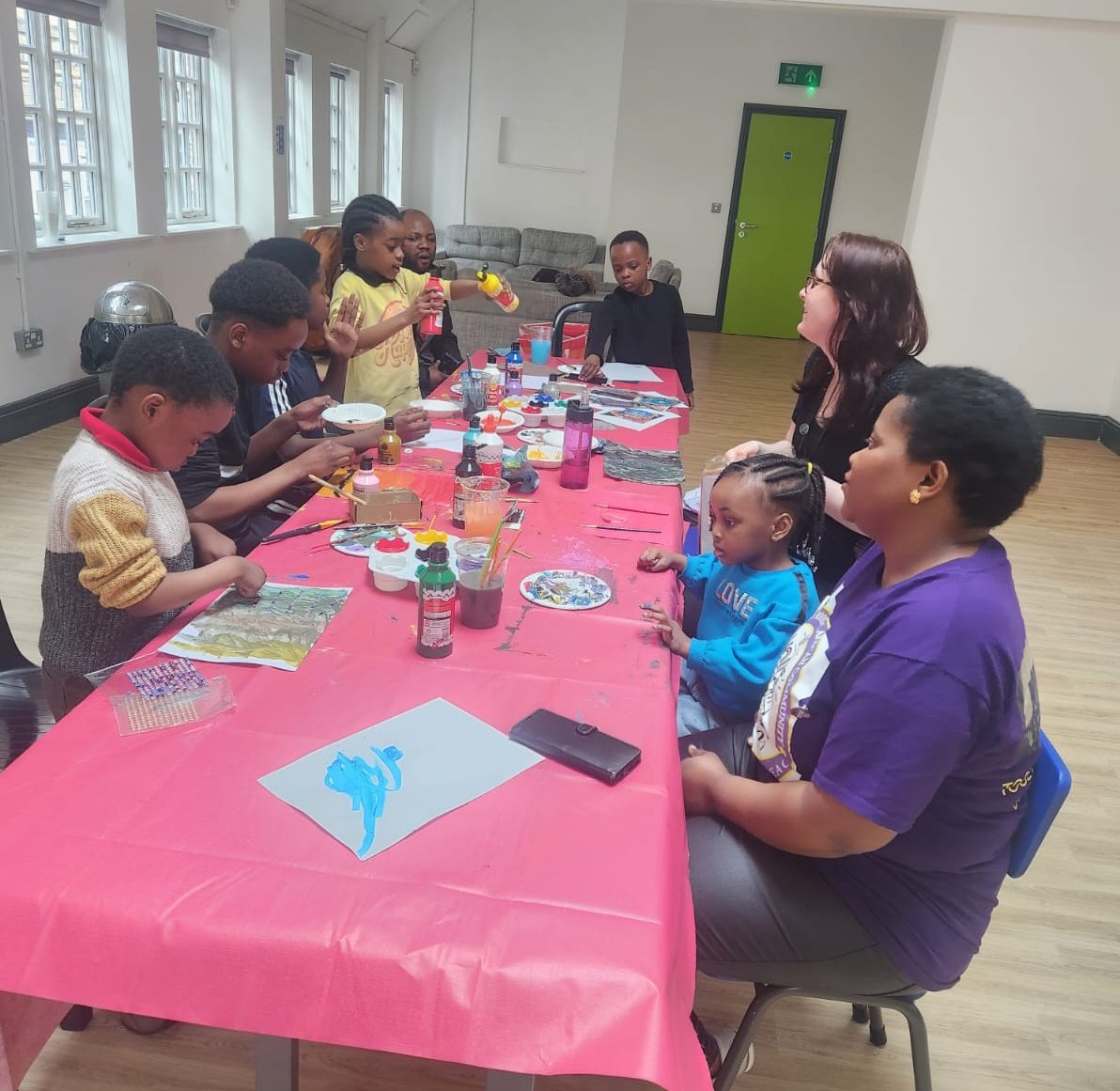 BuryBolton's tweet photo. Children from BRAC community were invited by The met bury to  Dancing elephant activities, They had fun doing some stone painting. Thank you Kate and Emily from the met for your support to our community.@BuryVCFA @themet @BuryCouncil @TNLComFund https://t.co/w47M7SPFMJ