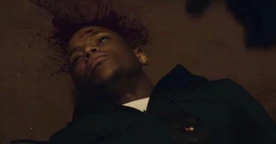 TaruffiGregory's tweet photo. @NetflixFR 💔 https://t.co/rPsoUdVdgm
