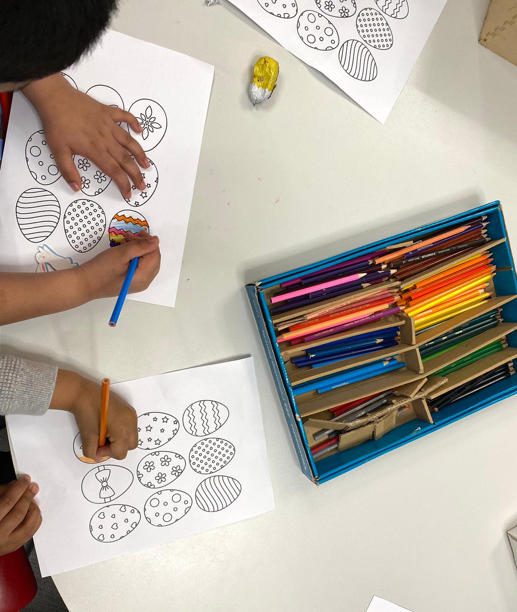 NatashaIWrites's tweet photo. Today the children went on an Easter Egg Hunt & made Easter cards @ideastores Bow! Much fun was had by all! Shout out to J my fellow chocolate fairy π£π₯°β¨οΈ #LDNLibraries #Easter2023 #LoveYourLibrary https://t.co/UMkjx5itDl
