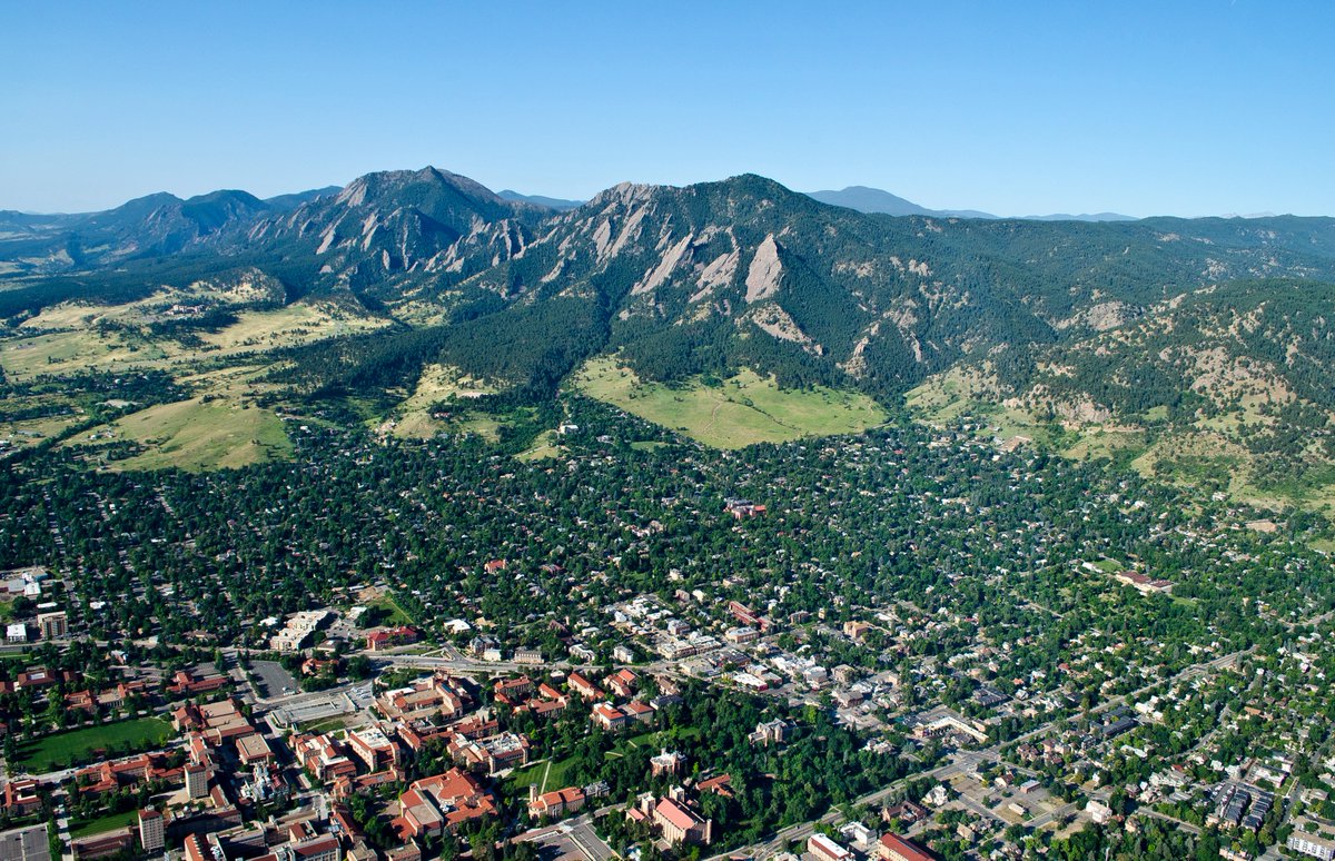 CIRES is looking for our next Director of #Diversity, #Equity, and #Inclusion.  To learn more about the role and/or to apply, please visit: jobs.colorado.edu/jobs/JobDetail…