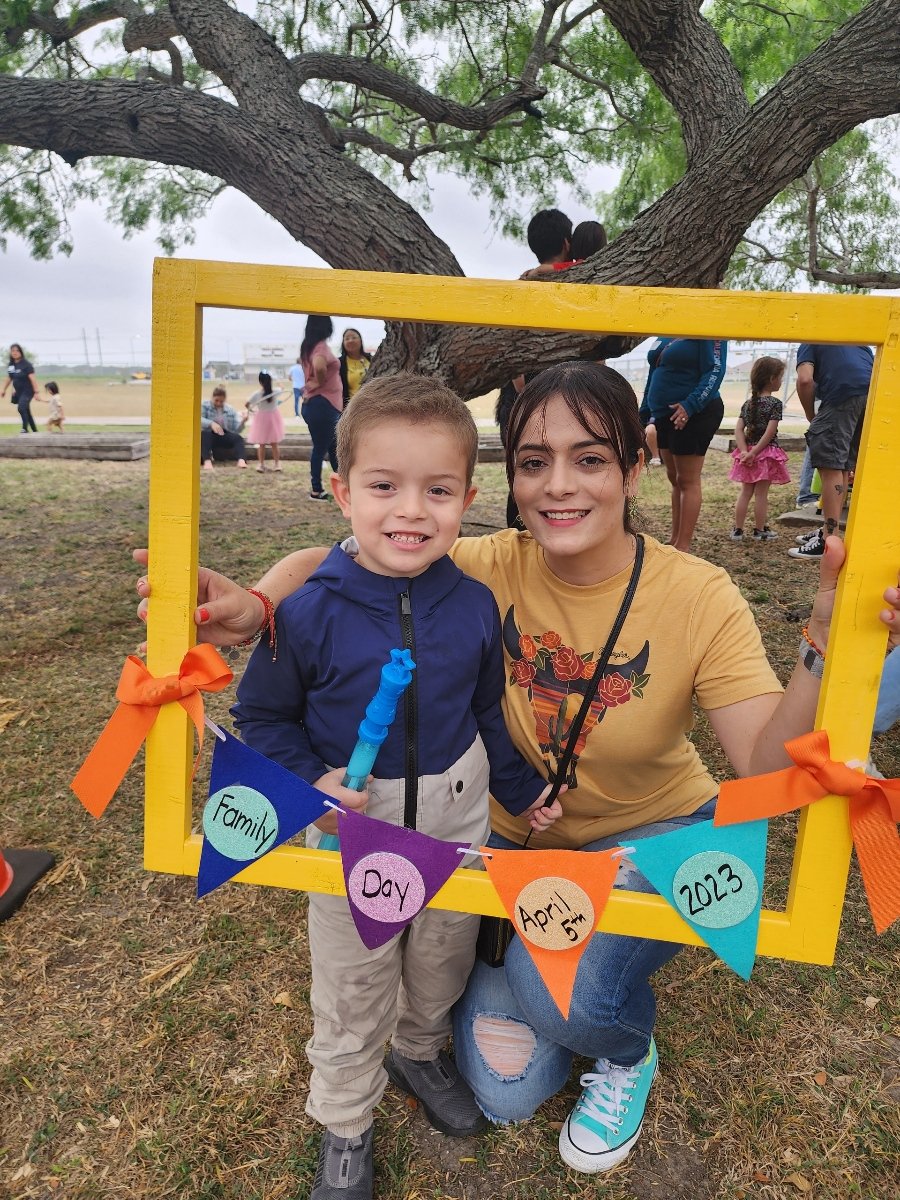 dianaybar05's tweet photo. Thank you PK Parents for coming this morning to support Week of the Young Child! We had a great turnout. 

A big shout out to our PK teachers, Mrs. Garcia and Mrs. Emmons for coordinating the breakfast for our parents to enjoy with their child.
#galvanexplorers #CCISDproud https://t.co/8JebOI6GCL