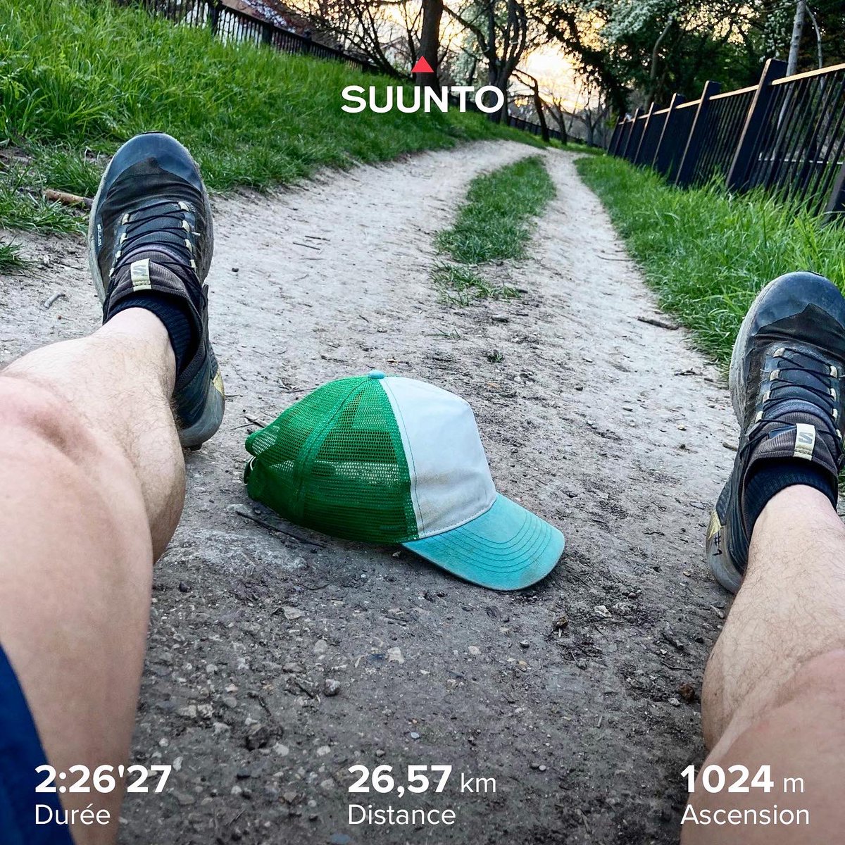 casquetteverte's tweet photo. [🏃🏻‍♂️ Doublette du credi ⛰️ • J - 17 : MIUT 🏜️🇵🇹] • Escaliers du bord du lac St Mandé en pause dej ⛰️ Et 19 V de Gravelle ce soir 🌅 • #CasquetteVerte #Running #Trail #Genesis #Suunto9PeakPro #MIUT #MIUT2023 #MadeiraIslandUltraTrail #MDP #MarathonDeParis #ChouChouGate #GraVelle https://t.co/JfQ8Qk2aD8
