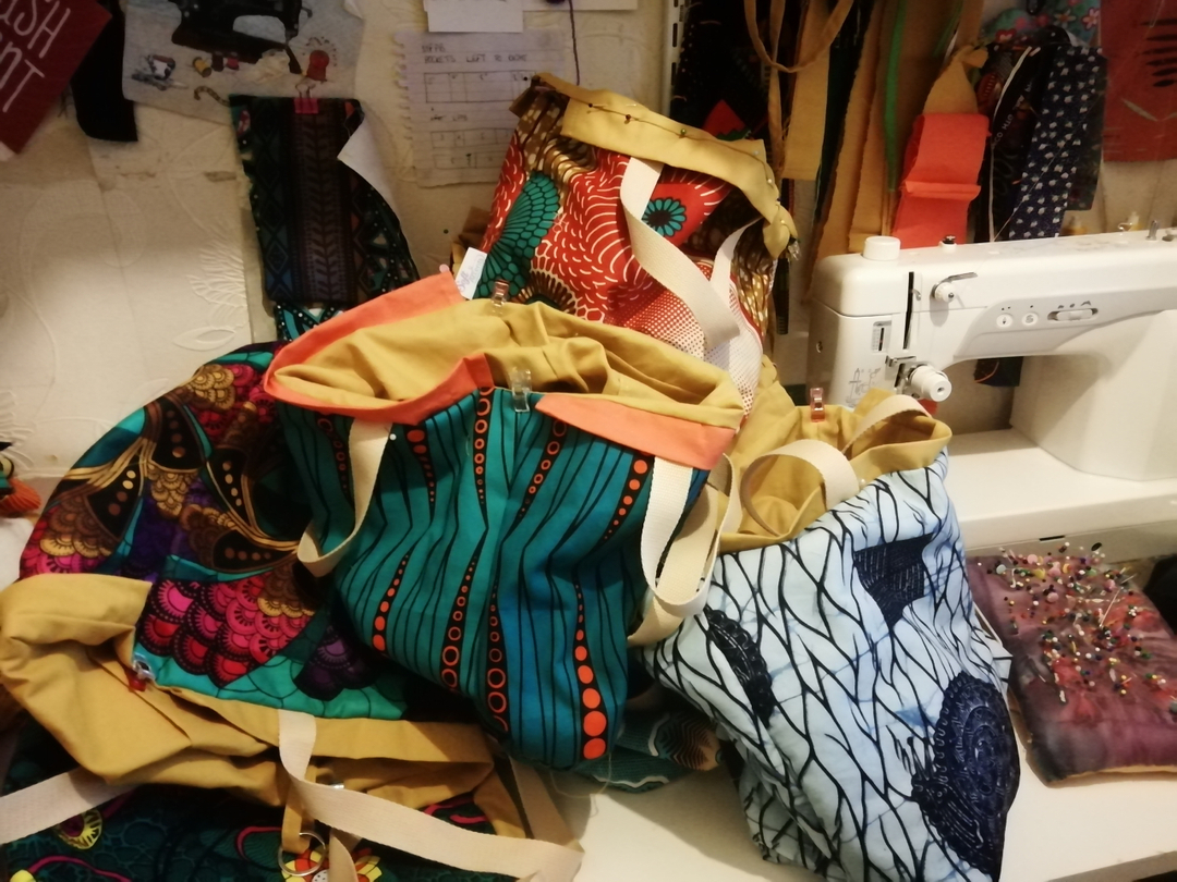 softaccentsuk's tweet photo. Work in Progress Wednesday. It’s full steam ahead in preparation for Wonderwool Wales
#workinprogress #wip #crochetersofinstagram #crochet #mindfulness #knittingprojectbag #projectbag #africanprintprojectbag #livelifeincolour #craftpouch #madeinbrum #notjustamakeupbag #su https://t.co/G0ecMBpZ0D