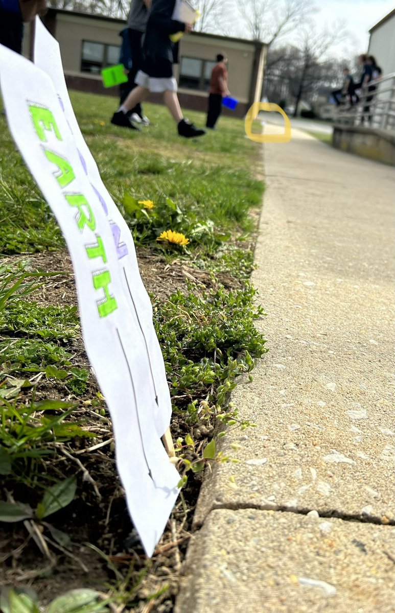 Today we made a scale model to show the distance between the Earth, Moon and Sun. We had fun making predictions then using math reasoning! If the Earth and Moon are 5.5cm apart, then the Sun would have to be about 21m from the Earth 😳 #ReutterRocks