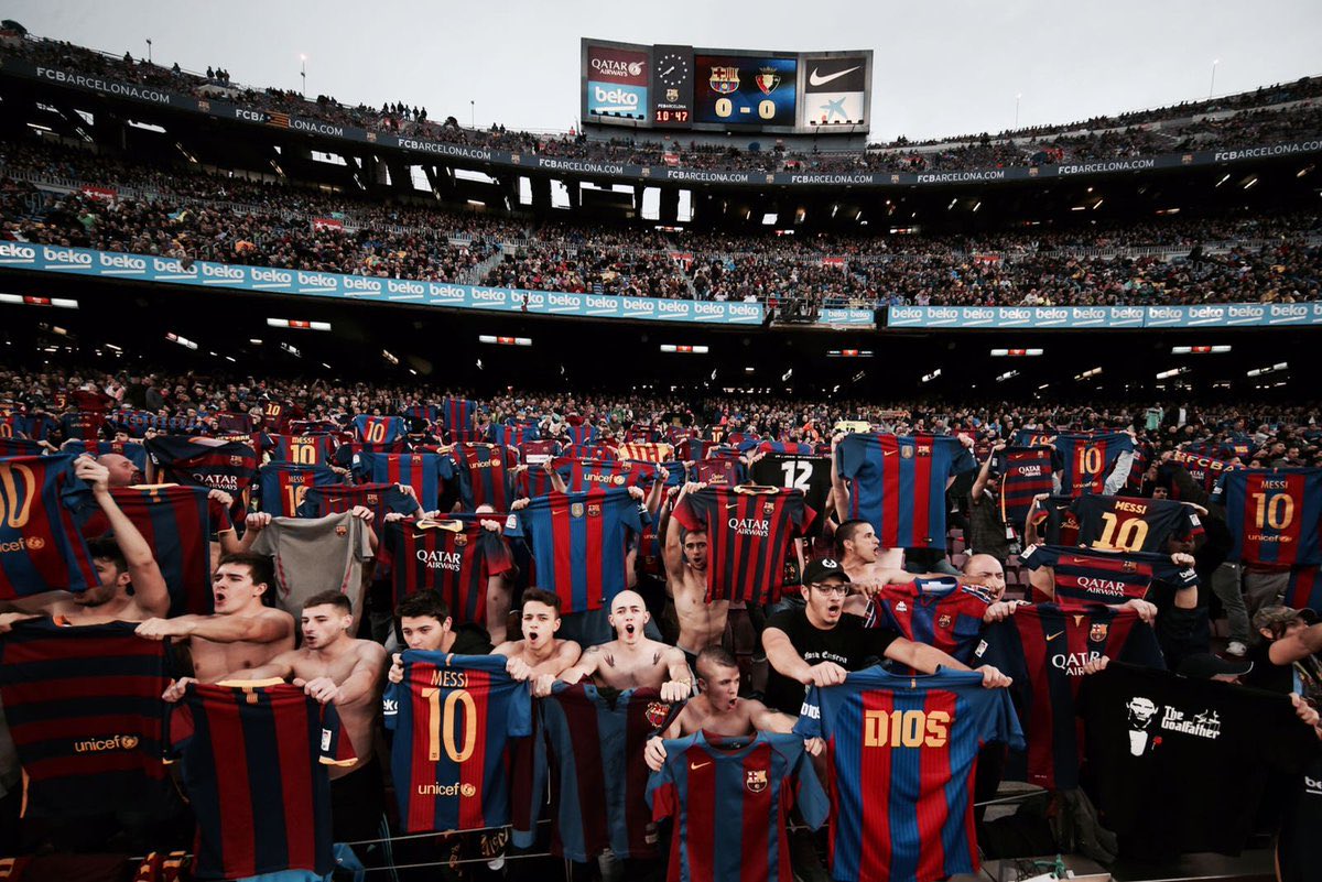 El Classico’da Barcelona tribünleri, maçın 10. dakikasında 'Messi' tezahüratlarında bulundu. 🎵🔟