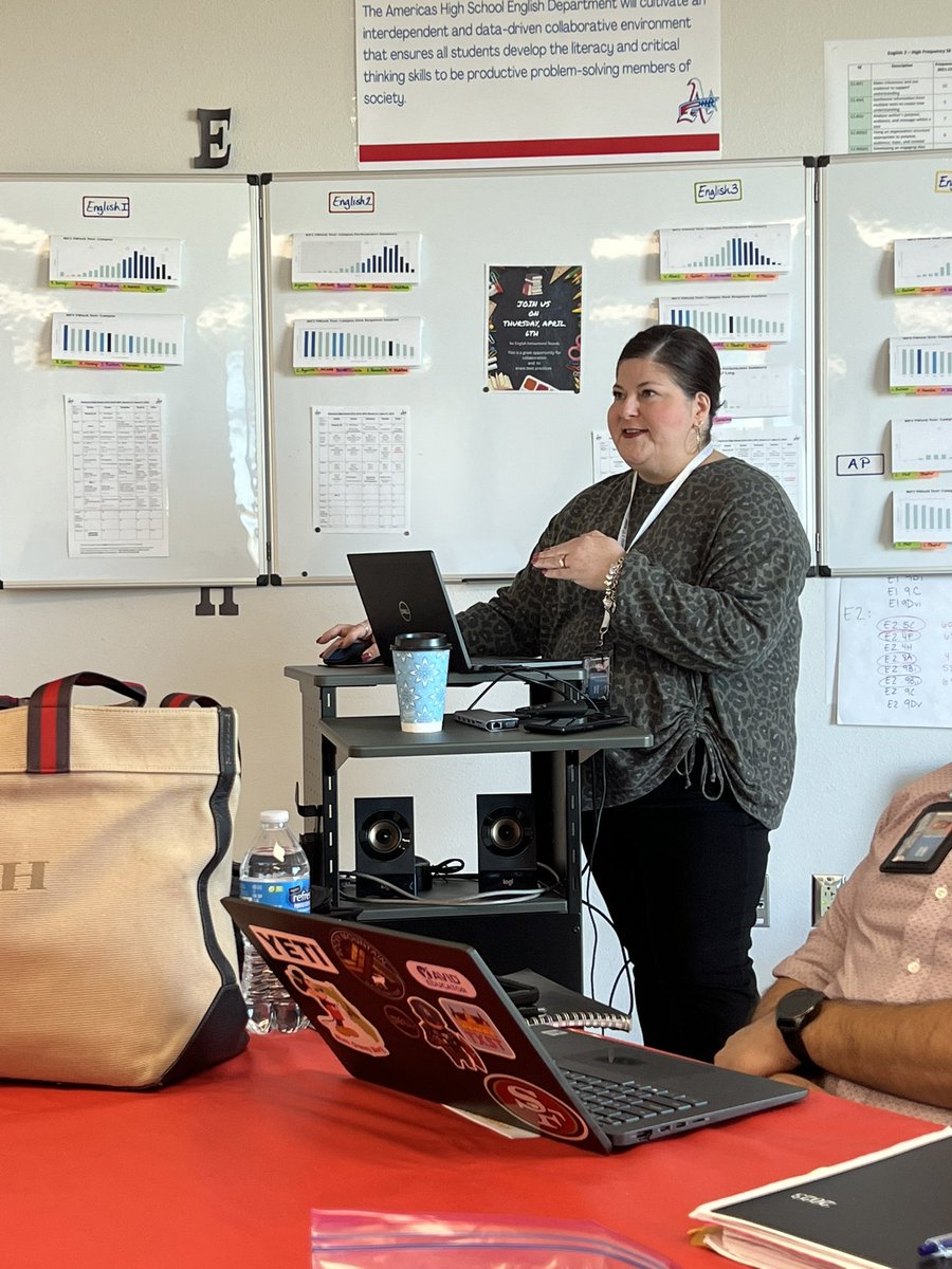 MGonzales_AHS's tweet photo. A COLOSSAL SHOUT OUT to our Eduphoria Queen, Ms. Valerie Sanchez for your continued support of Blazer Nation! We appreciate you! 💙❤️@VSanchez_CI @Americas_HS @LStephenson_AHS @CorralBen @JEspinoza_AHS @DMcElyea_AHS https://t.co/tiKbns0f4V