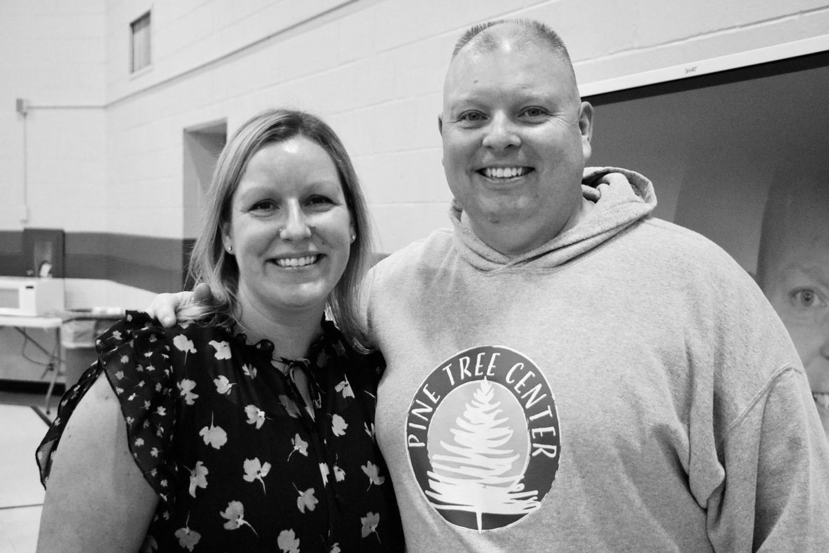LkOrionSchools's tweet photo. Day 126: ⁦@PineTreeCenter⁩ behaviorist Rob McClellan has given to LOCS for 25 years and PTC students and staff for all six years of the school’s operation. He’s the perfect individual to be honored as the school’s Support Person of the Year. #TheDailyDragon https://t.co/fKa6ZKuHFa