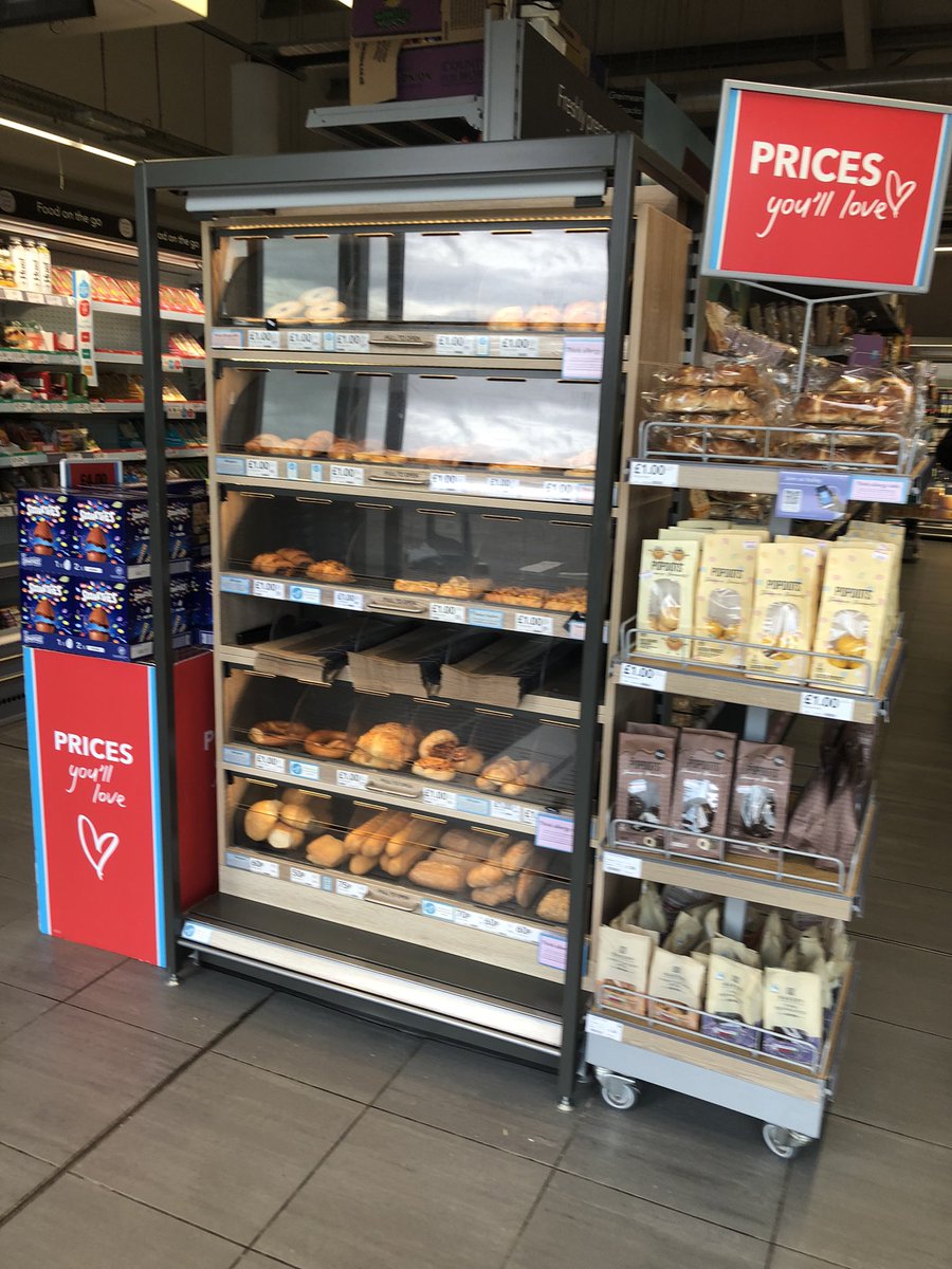 ISB Focus in Conon, pop in for your Easter Eggs and pick up some of our bakery goodies at the same time. @DSimps0104 @andybDGM