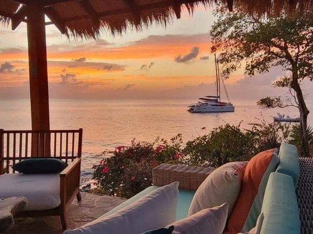 Stunning sunset pictures from Mayreau Villas! Come see these incredible sunsets for yourself - Luxury Class Suites available here for TERRA experiences as LATE BREAKS on April 8, 2023 and also on April 22, 2023!  #Canouan #Mayreau #grenadines  #luxuryvacations  #caribbeanliving