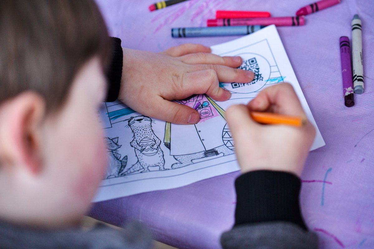 capbridge's tweet photo. It's all Hoppening at the Park🐰 - Join us for Easter Activities this #EasterWeekend with a scavenger hunt, colouring contest and the birds from Raptors Ridge! #capbridge #explorenorthshore #northvan #yvr #Easter #vancouver #explorebc #capkids https://t.co/uFUXzI5OyX