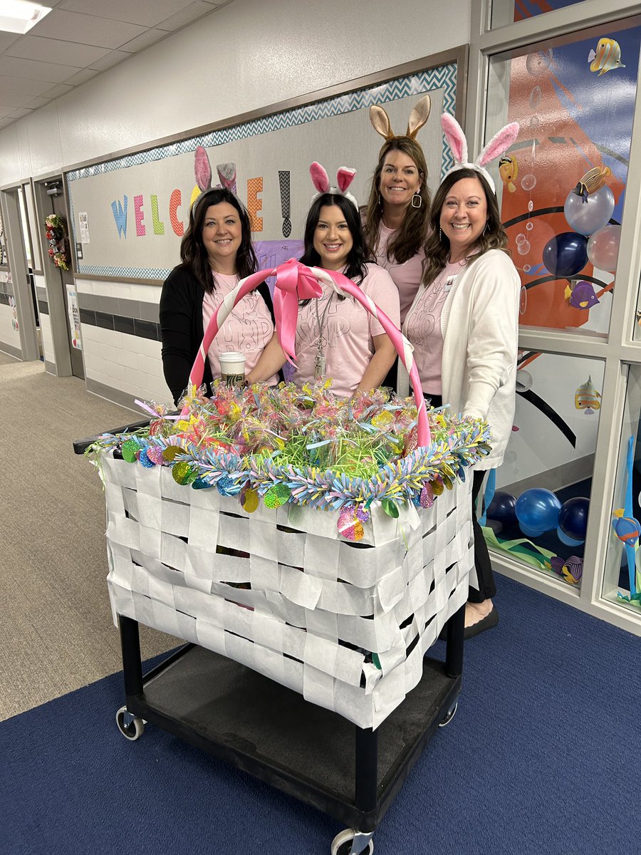 These bunnies love our <a href="/PISDHallElem/">Hall Elementary School</a>  staff so much!🥕🐰<a href="/Mommymumy/">Nancy Mumy</a>  did an amazing job with our staff motivator! #HallmeansAll