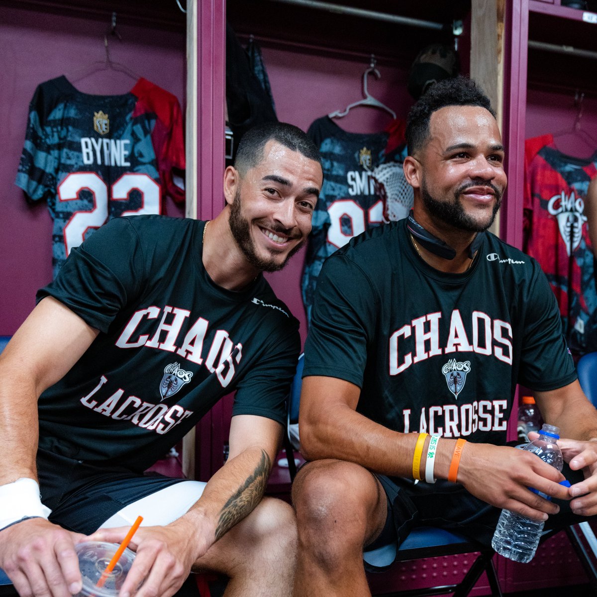 PLLChaos's tweet image. "2 passes for seattle please"

chaos is coming to the pnw aug 18-19. get ur weekend passes RIGHT NOW 👇am.ticketmaster.com/rainiers/ism/M…